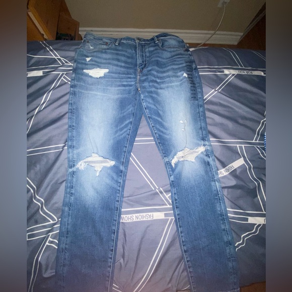 American Eagle Outfitters Other - American Eagle men blue ripped jeans